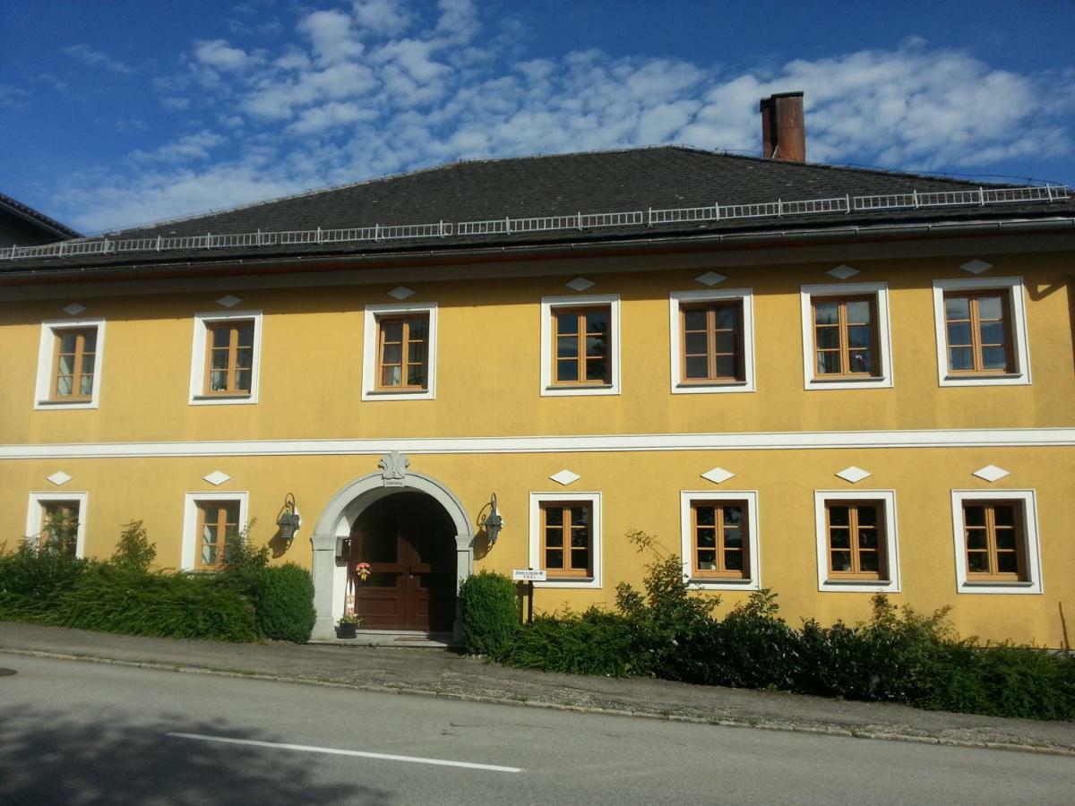 Privatzimmer Dimitrova อุลริสแบร์ก ภายนอก รูปภาพ