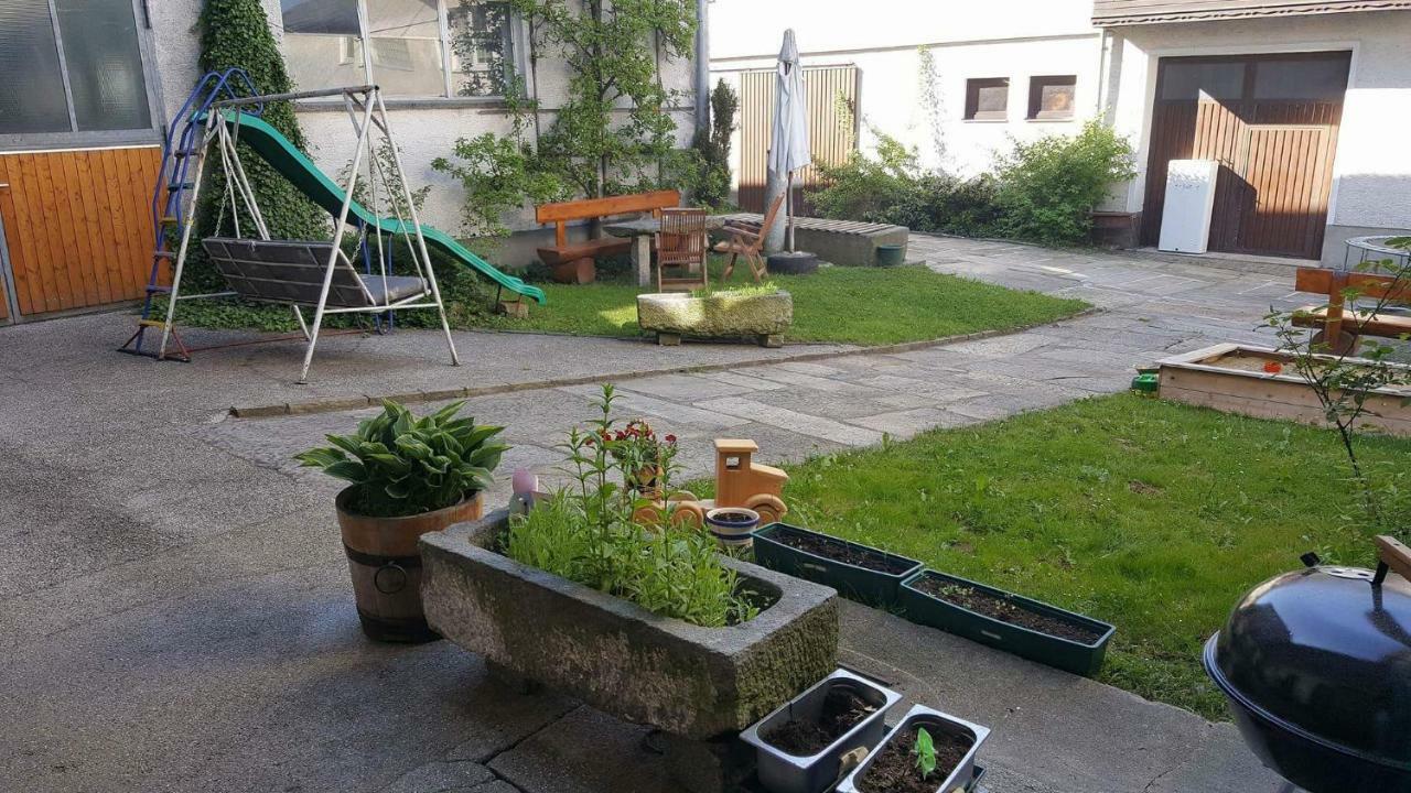 Privatzimmer Dimitrova อุลริสแบร์ก ภายนอก รูปภาพ