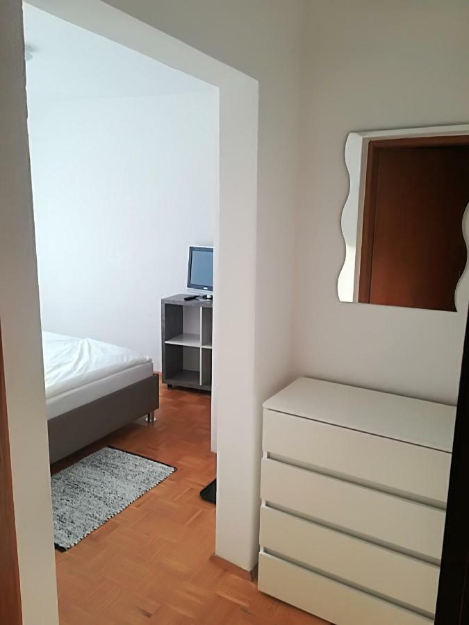 Privatzimmer Dimitrova อุลริสแบร์ก ภายนอก รูปภาพ